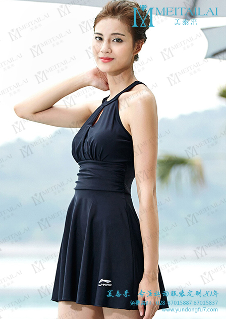 泳衣女连体裙式游泳衣 性感遮肚泳装